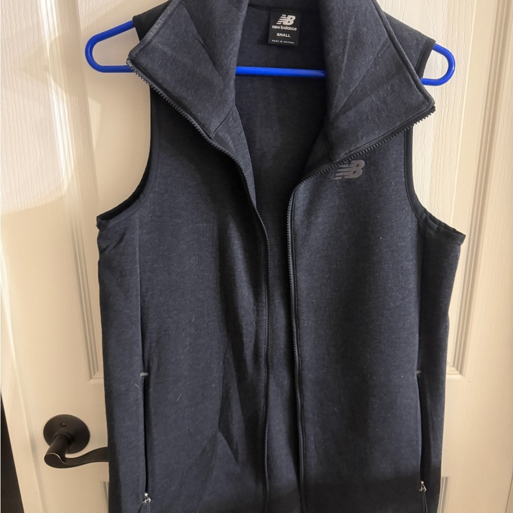 New Balance Charcoal Sleeveless Jacket